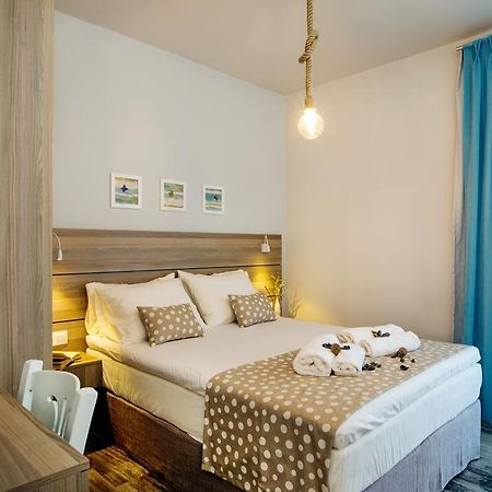 Beachside Apartment In Plakias Centre! Exterior foto